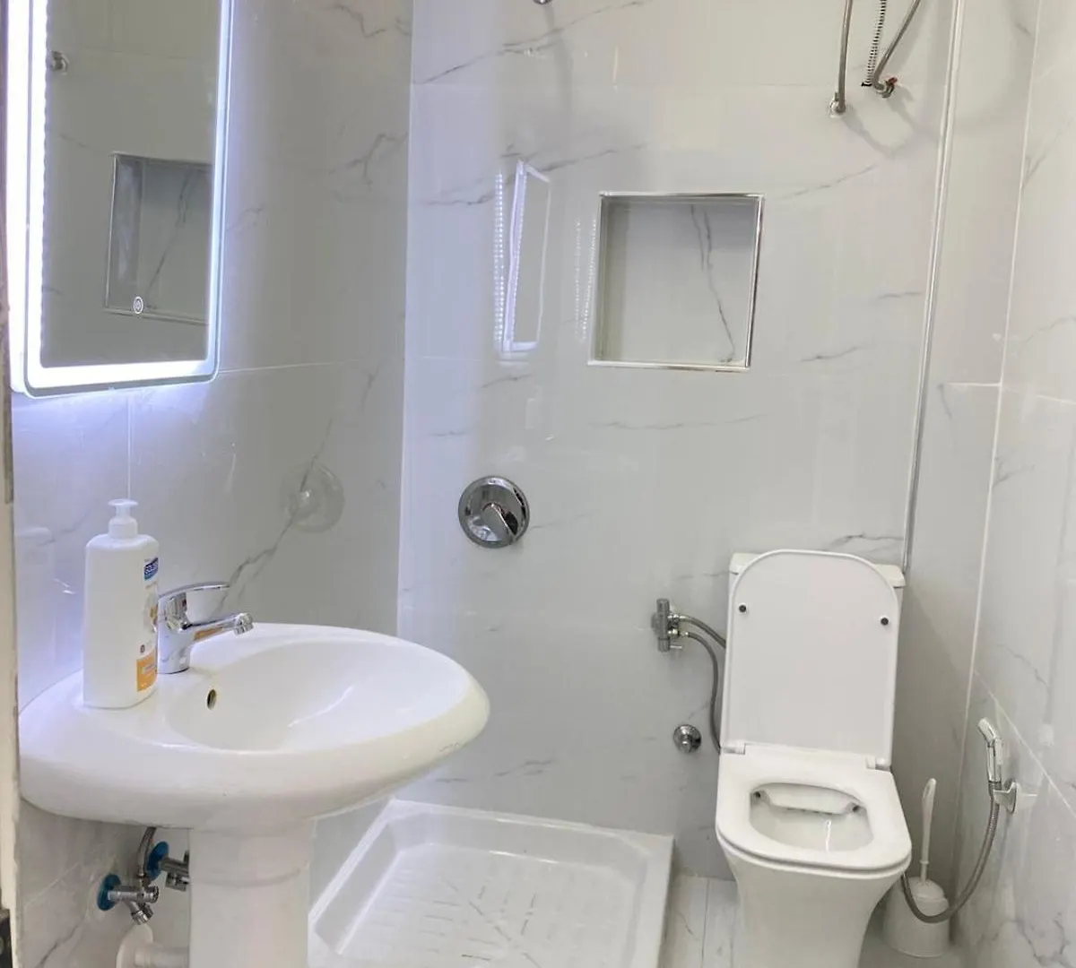 Rai Rooms Durrës Apartman